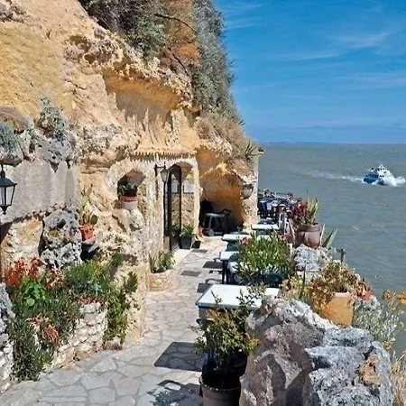 House S Gironde Maisonnette De Vacances A Deux Pas De La Plage Et Du Centre Ville * Meschers-sur-Gironde